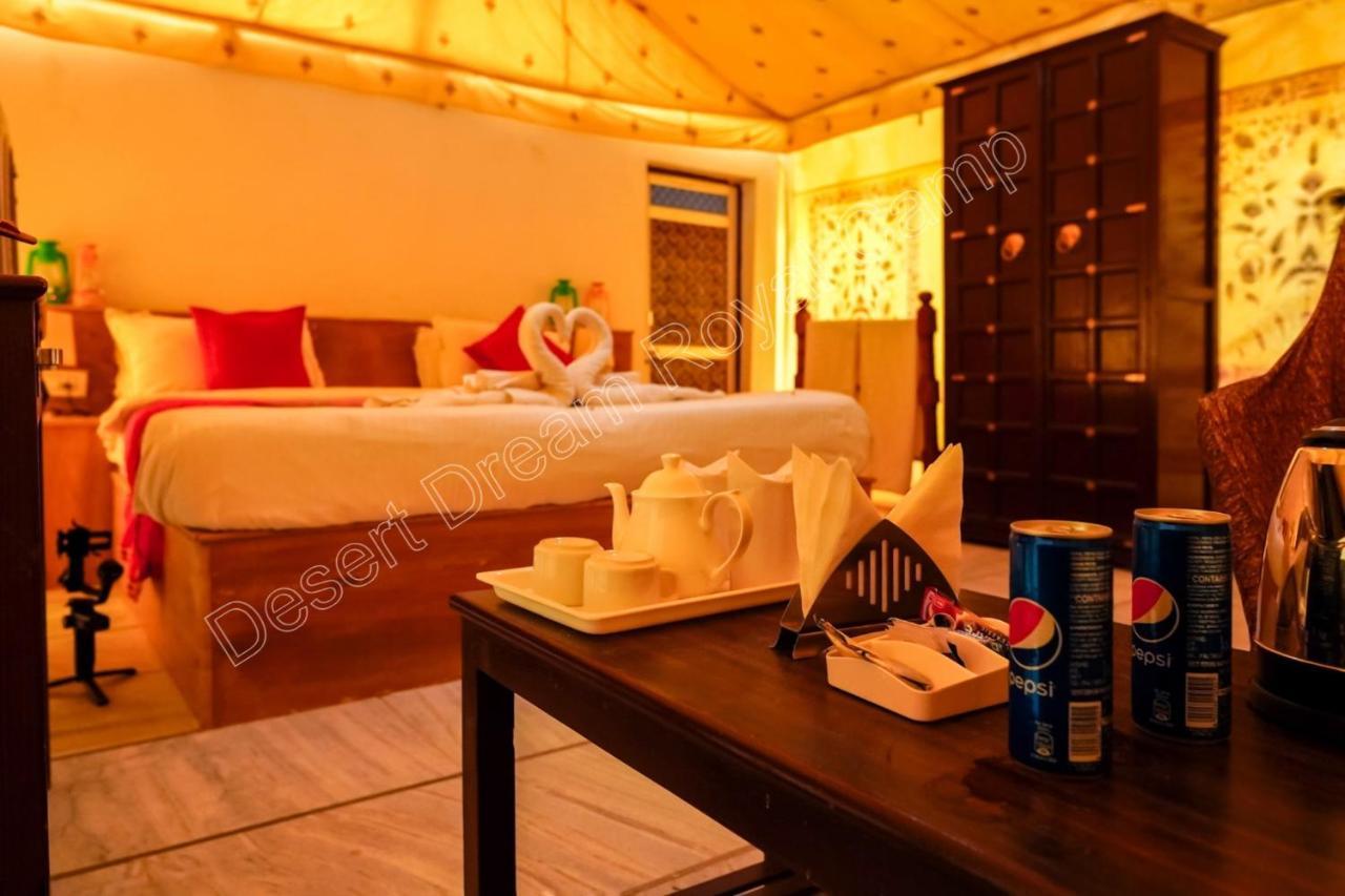 Отель Desert Dream Royal Camp Джайсалмер Экстерьер фото