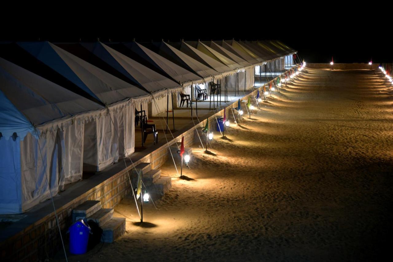 Отель Desert Dream Royal Camp Джайсалмер Экстерьер фото